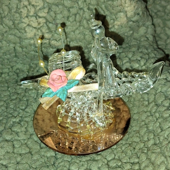 Hand Spun glass gondola - Picture 1 of 4